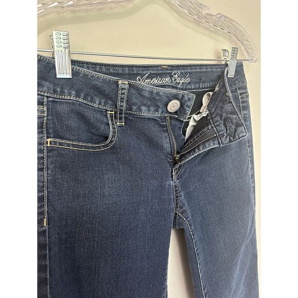 American Eagle Women's Low Rise Stretch Skinny Leg‎ Medium Wash Denim Size 2 - Picture 4 of 9